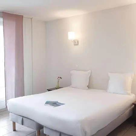 Hotel Zenitude - Six Fours Les Plages