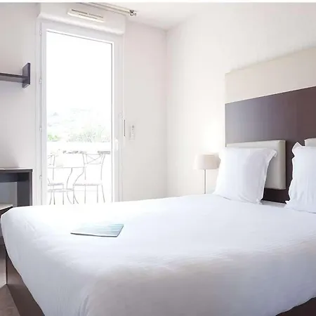 Zenitude - Six Fours Les Plages Hotel